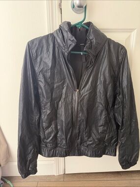 Lululemon Get Stellar Black Lightweight Zip-Front Jacket with hood